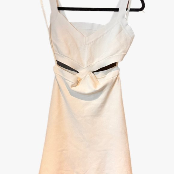 Bodycon Cutout Dress - Picture 2 of 3